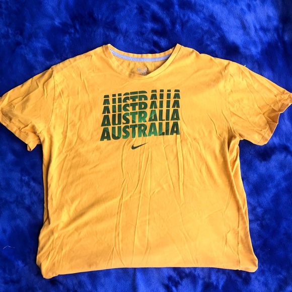 Men’s Nike Shirt - Picture 1 of 2